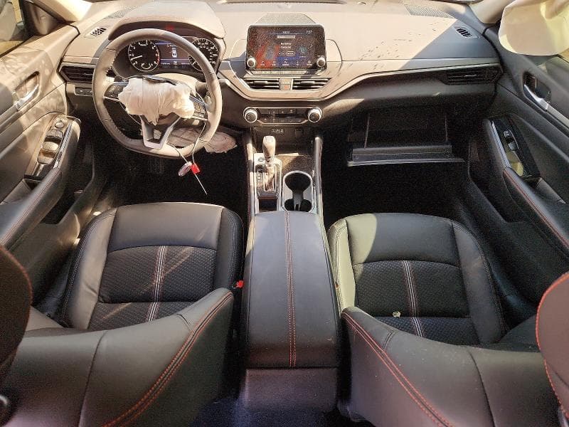 2025 NISSAN ALTIMA SR 8