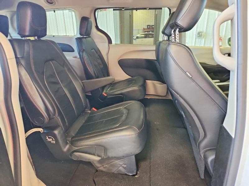 2018 CHRYSLER PACIFICA TOURING L 11