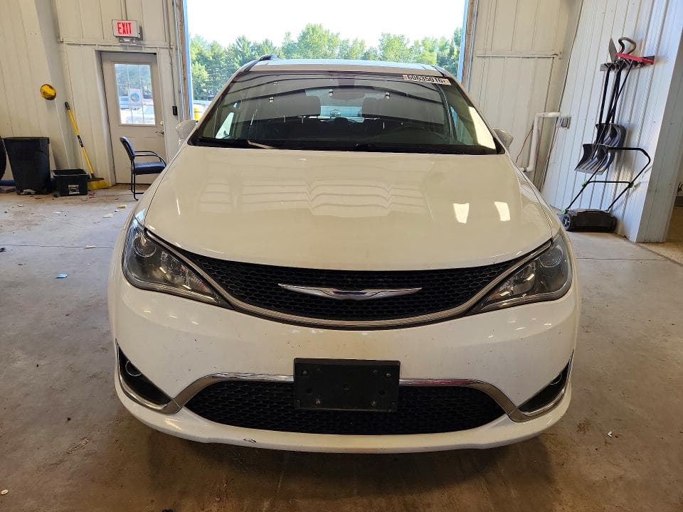 2018 CHRYSLER PACIFICA TOURING L 5