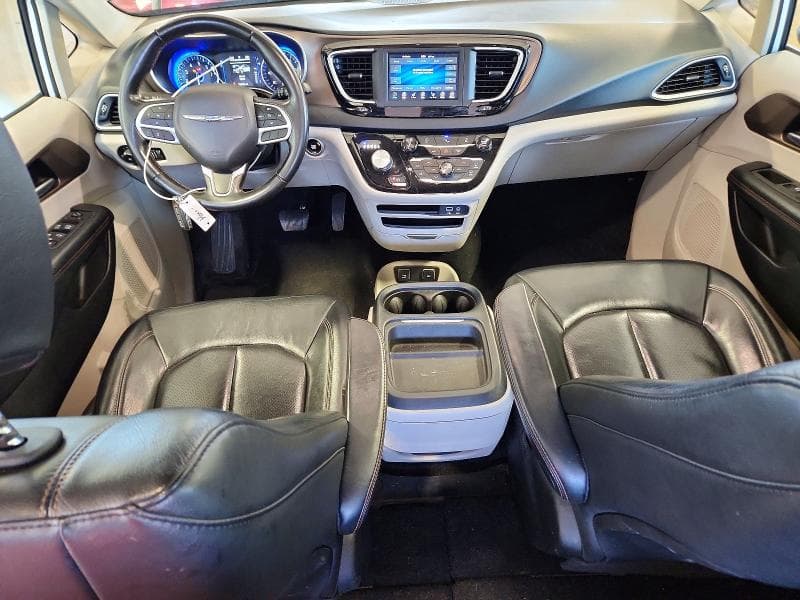 2018 CHRYSLER PACIFICA TOURING L 8