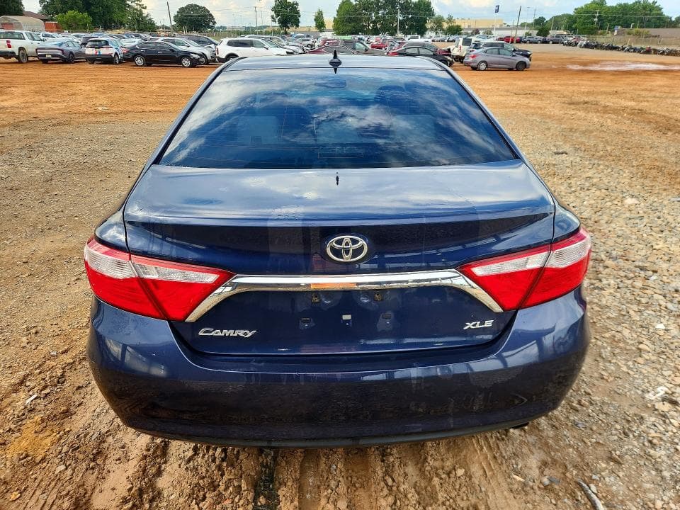 2017 TOYOTA CAMRY XLE XLE 6