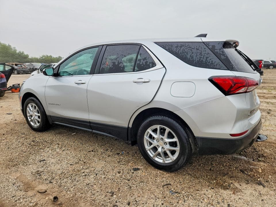 2022 CHEVROLET EQUINOX LT 2