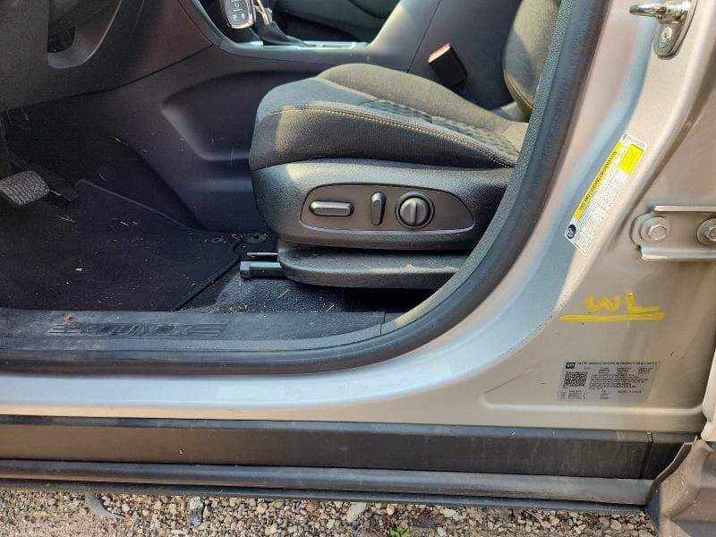 2022 CHEVROLET EQUINOX LT 12