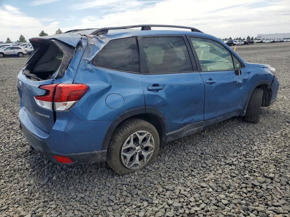 2020 SUBARU FORESTER PREMIUM 3