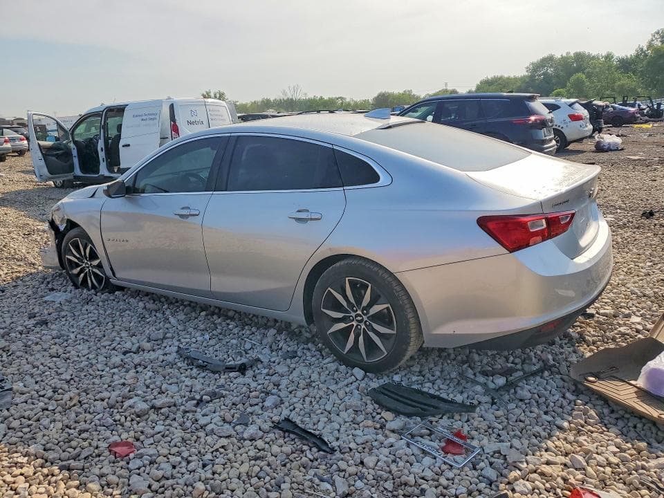 2017 CHEVROLET MALIBU LT 2