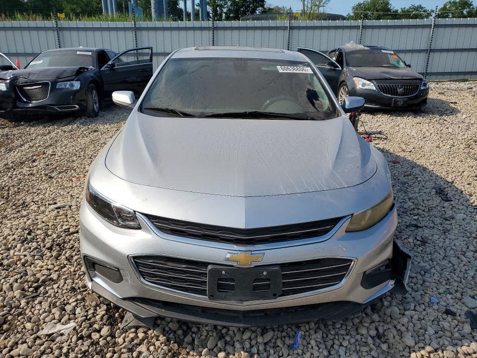 2017 CHEVROLET MALIBU LT 5