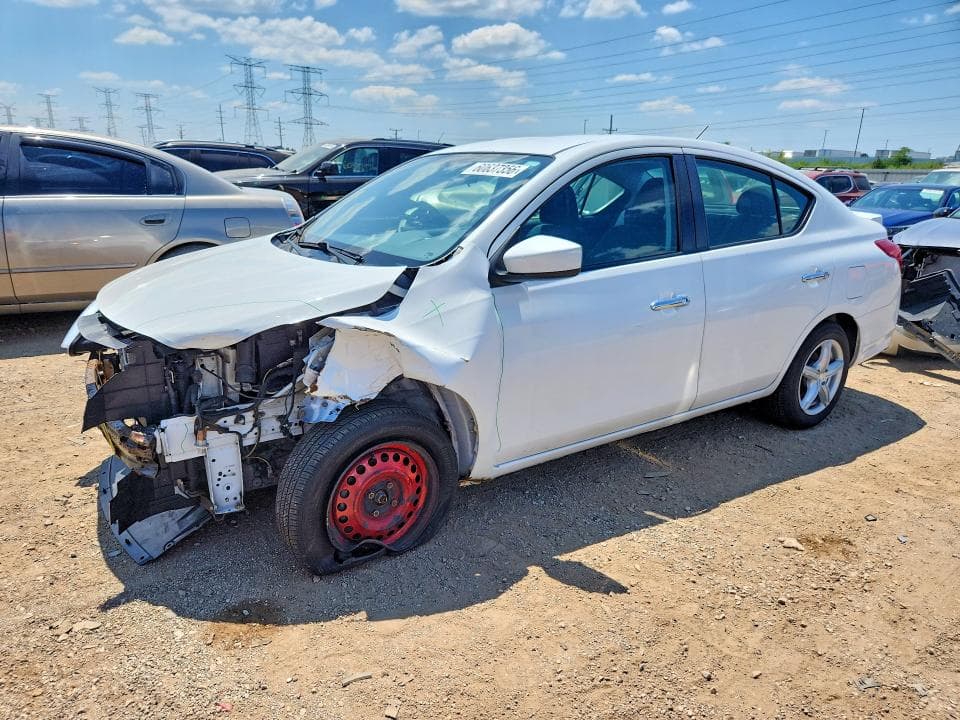 2019 NISSAN VERSA SV 1
