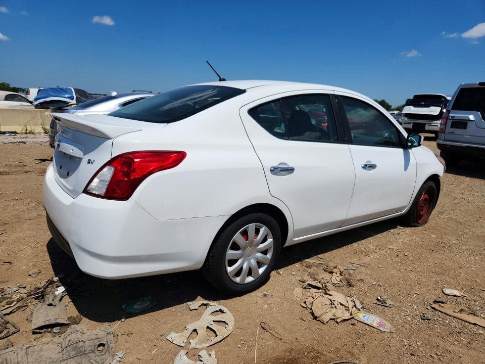 2019 NISSAN VERSA SV 3