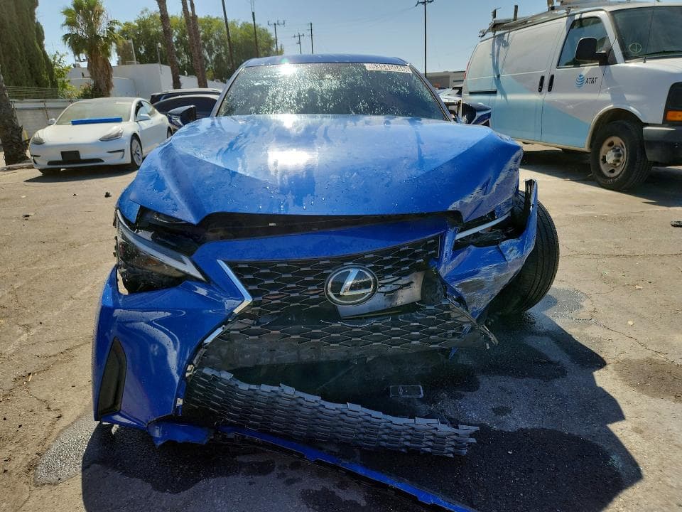 2021 LEXUS IS 300 5