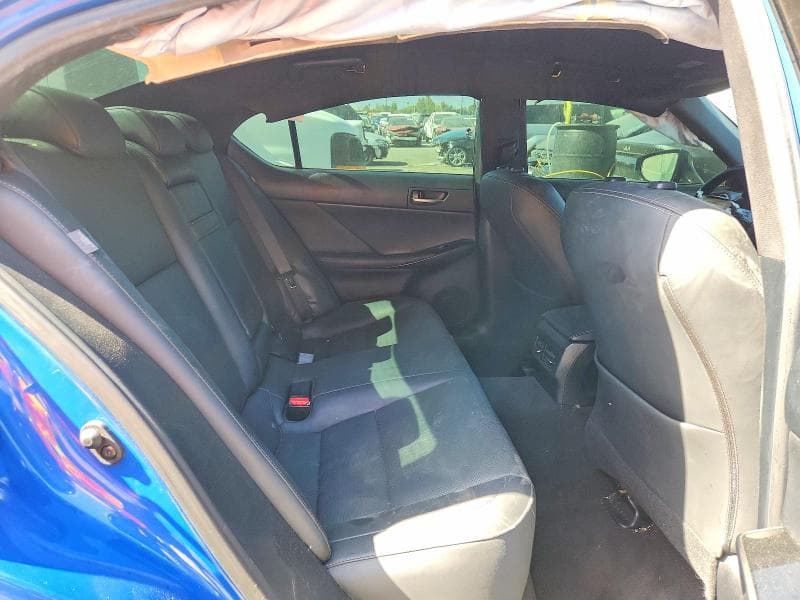 2021 LEXUS IS 300 10