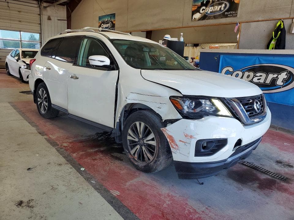 2017 NISSAN PATHFINDER SL 4