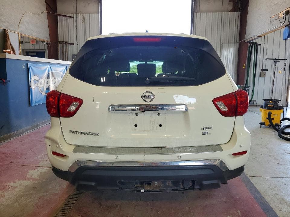 2017 NISSAN PATHFINDER SL 6
