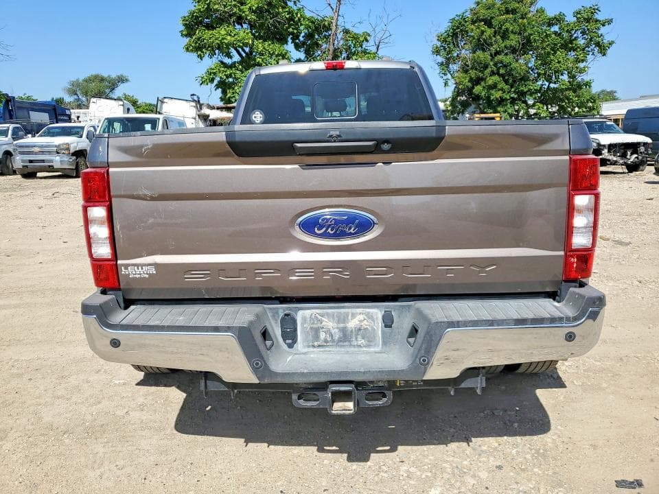 2022 FORD F350 SUPER DUTY 6