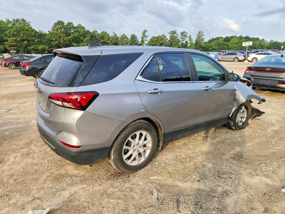 2023 CHEVROLET EQUINOX LT 3