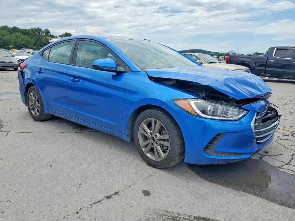 2018 HYUNDAI ELANTRA SEL 4