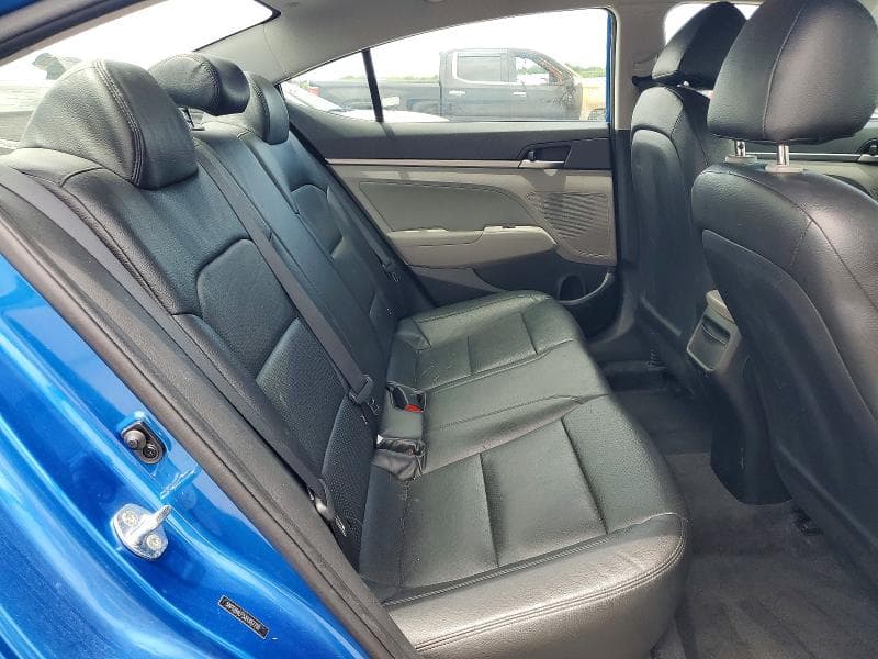 2018 HYUNDAI ELANTRA SEL 10