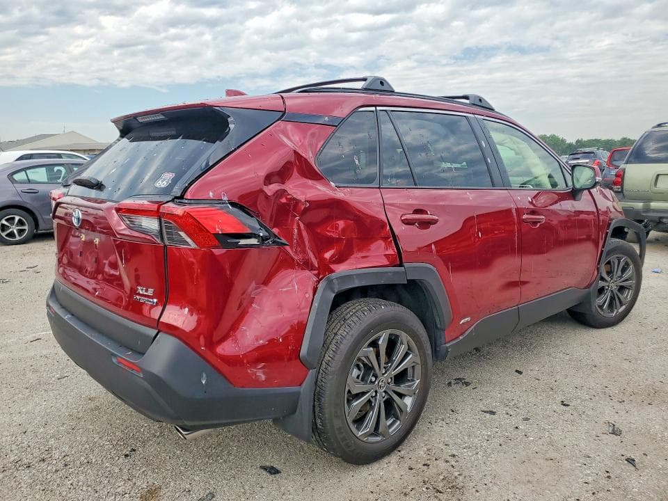 2022 TOYOTA RAV4 XLE PREMIUM XLE PREMIUM 3