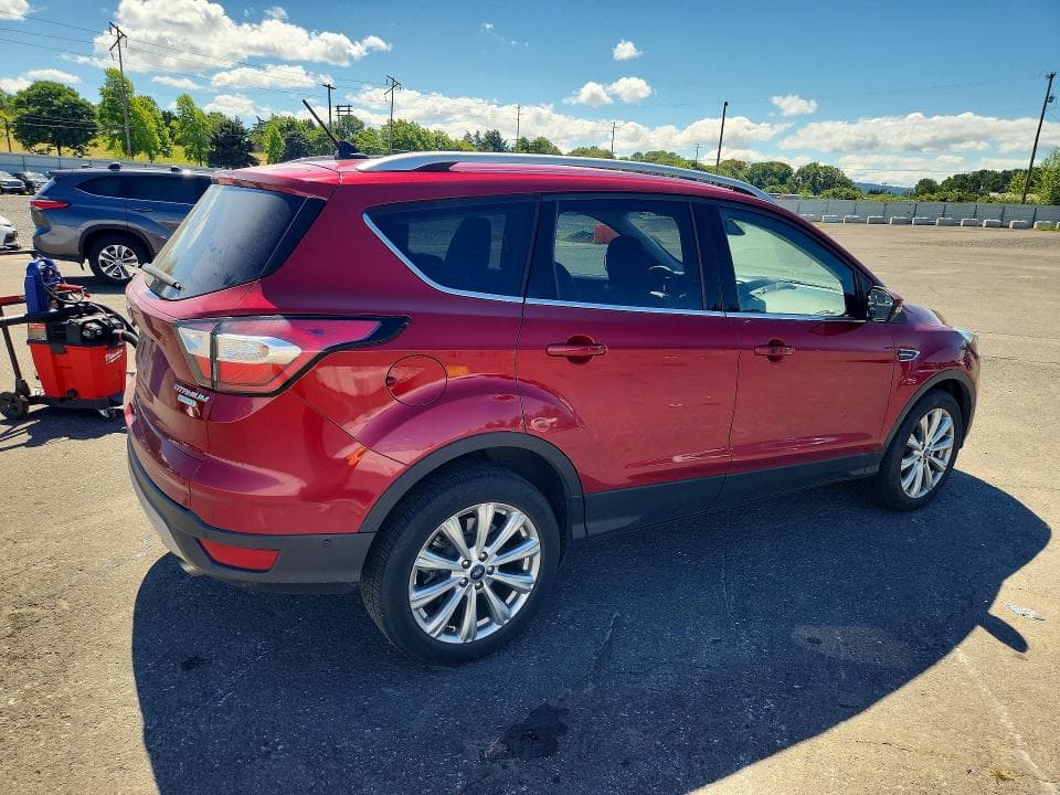 2018 FORD ESCAPE TITANIUM 3