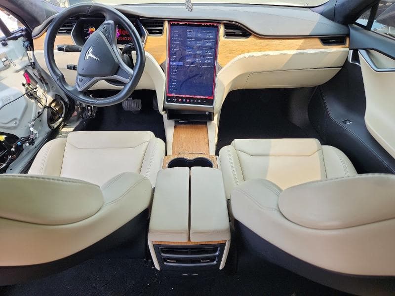 2020 TESLA MODEL S 8