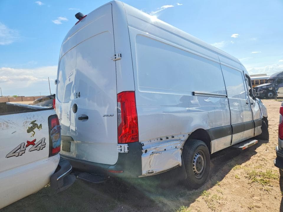 2022 MERCEDES-BENZ SPRINTER 2500 DELIVERY VAN 3