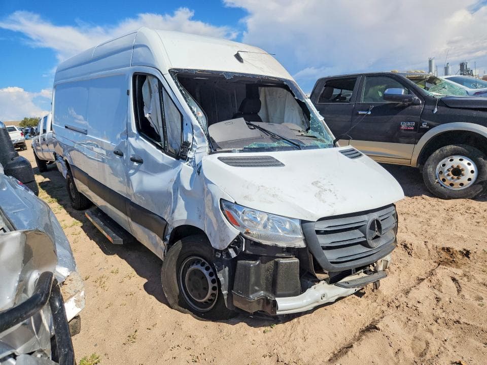 2022 MERCEDES-BENZ SPRINTER 2500 DELIVERY VAN 4