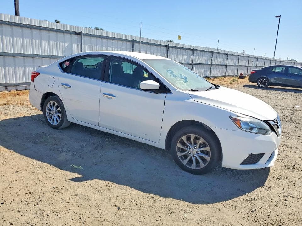2018 NISSAN SENTRA SV 4