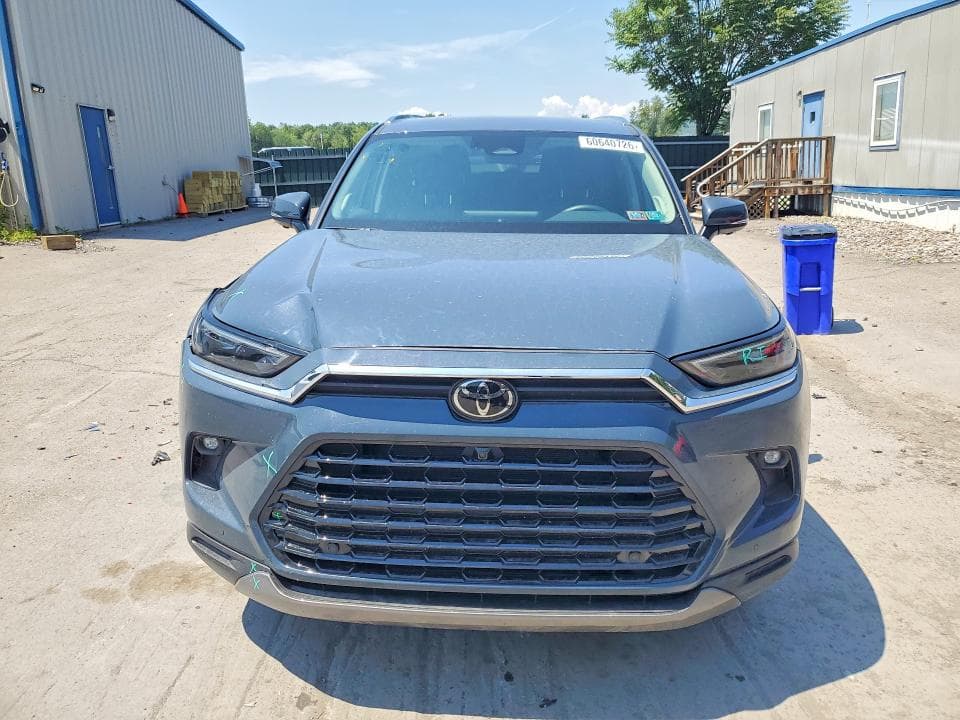 2024 TOYOTA GRAND HIGHLANDER LIMITED 5