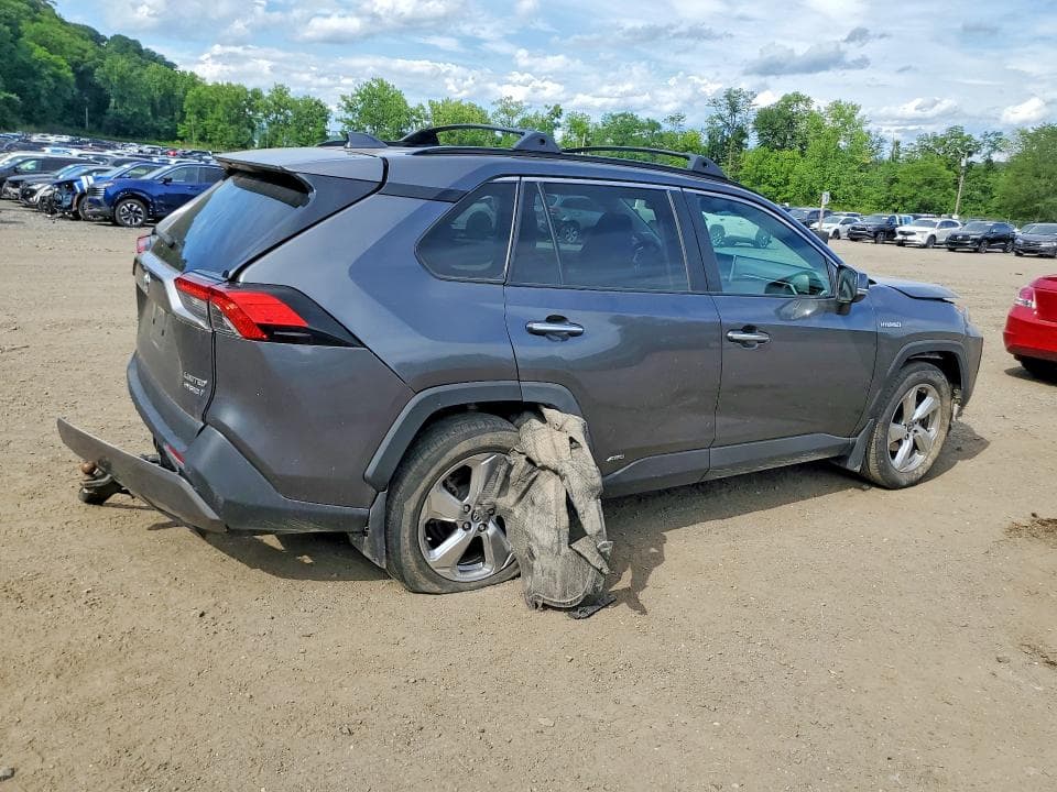 2020 TOYOTA RAV4 LIMITED 3