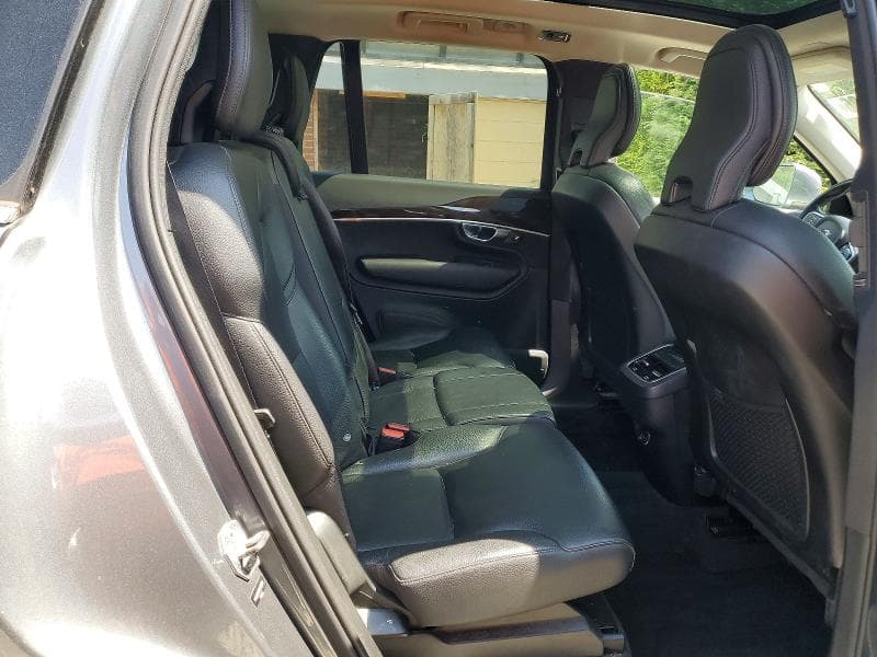 2019 VOLVO XC90 T6 MOMENTUM T6 MOMENTUM 11