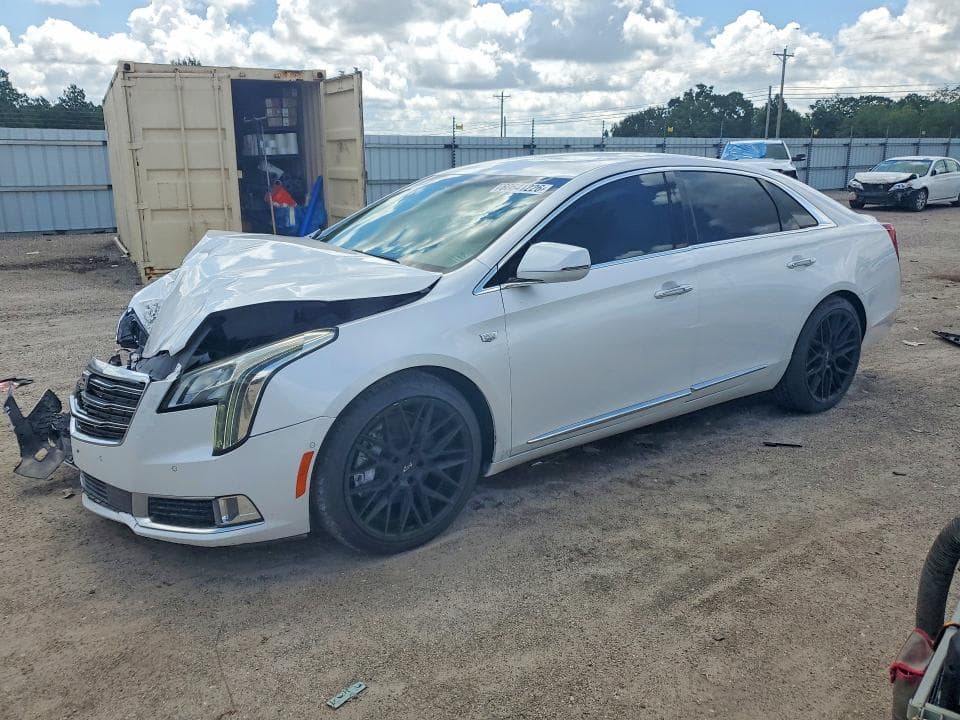 2018 CADILLAC XTS LUXURY - 1