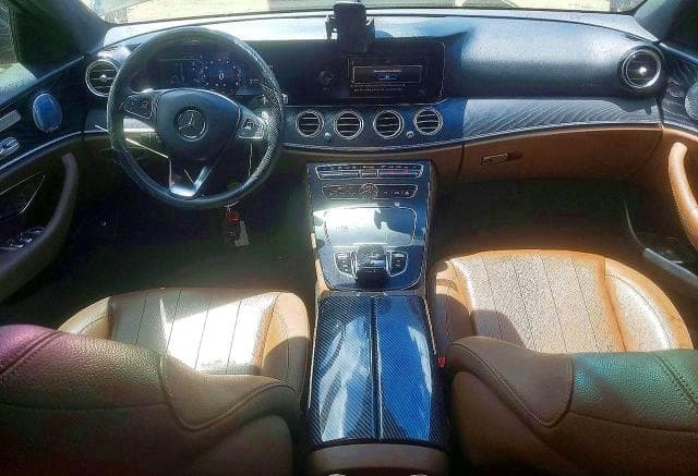 2018 MERCEDES-BENZ E 300 4MATIC 8