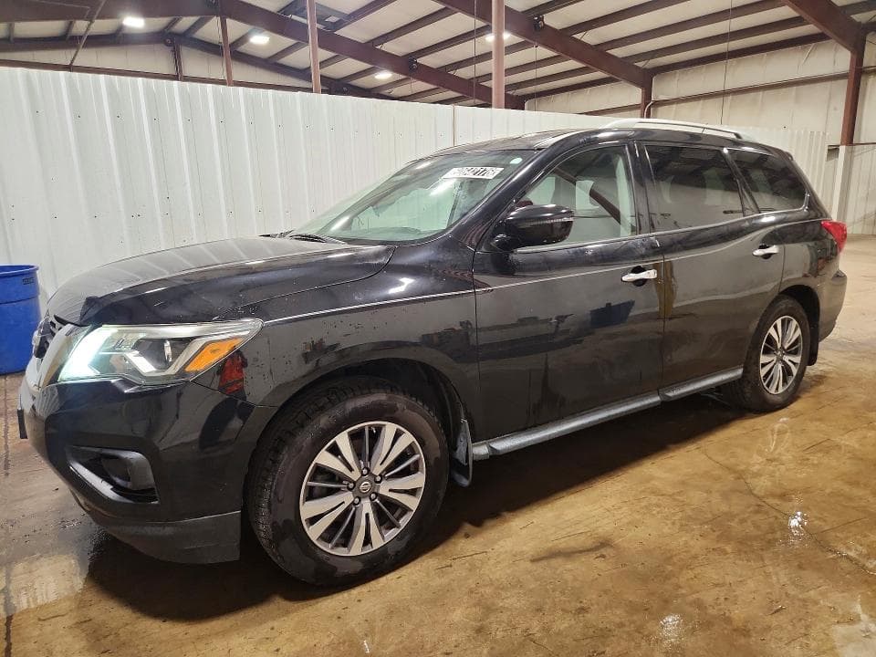 2017 NISSAN PATHFINDER SV - 1