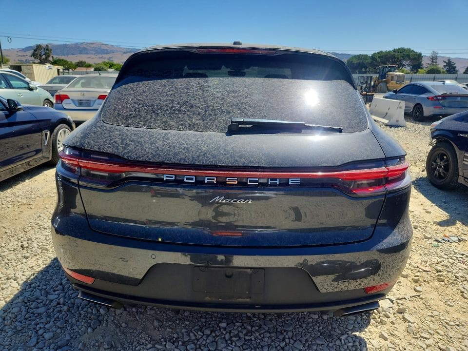 2021 PORSCHE MACAN 6