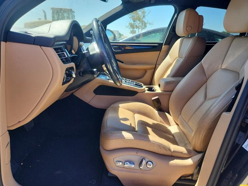 2021 PORSCHE MACAN 7