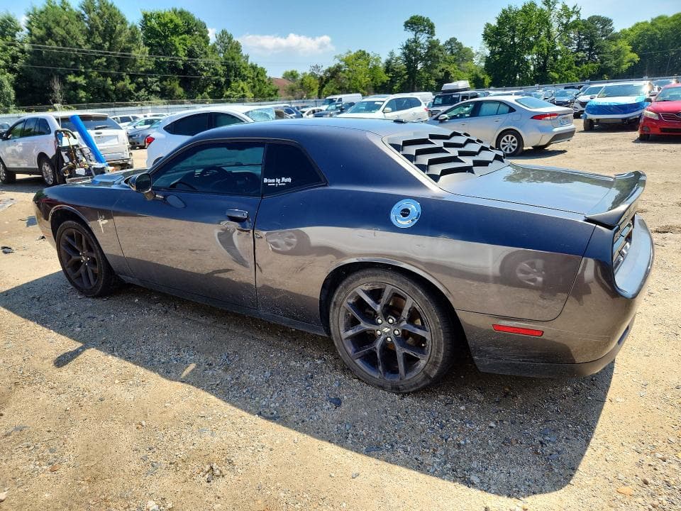 2019 DODGE CHALLENGER SXT 2