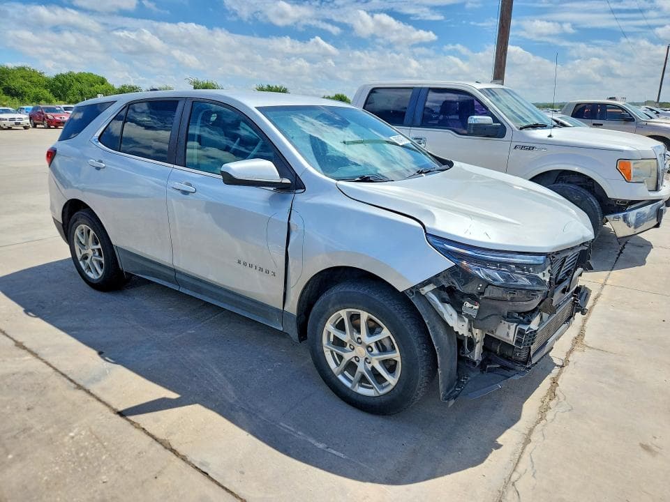 2022 CHEVROLET EQUINOX LT 4