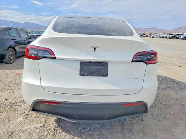2020 TESLA MODEL Y 6