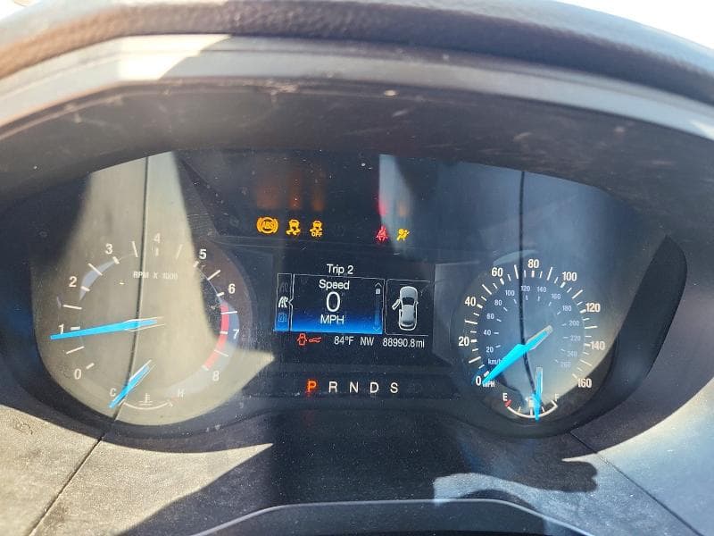 2017 FORD EDGE SE 9