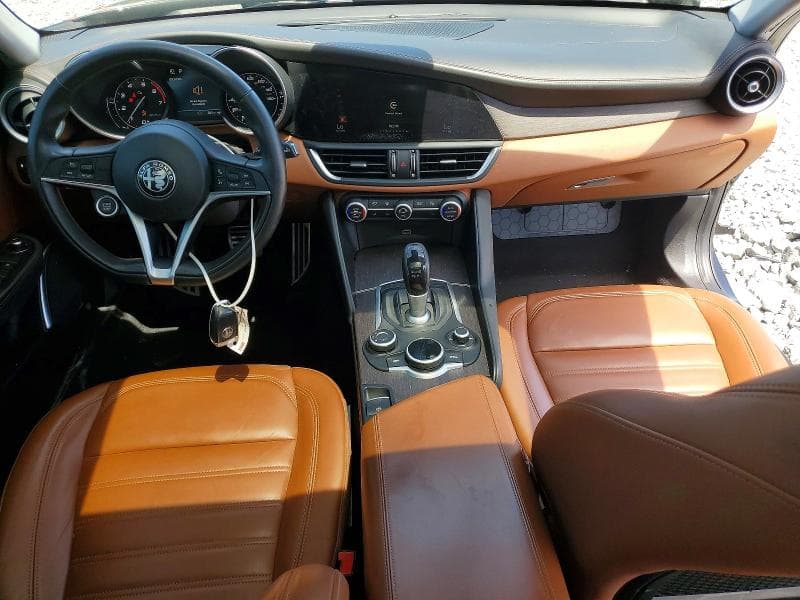 2019 ALFA ROMEO GIULIA TI 8