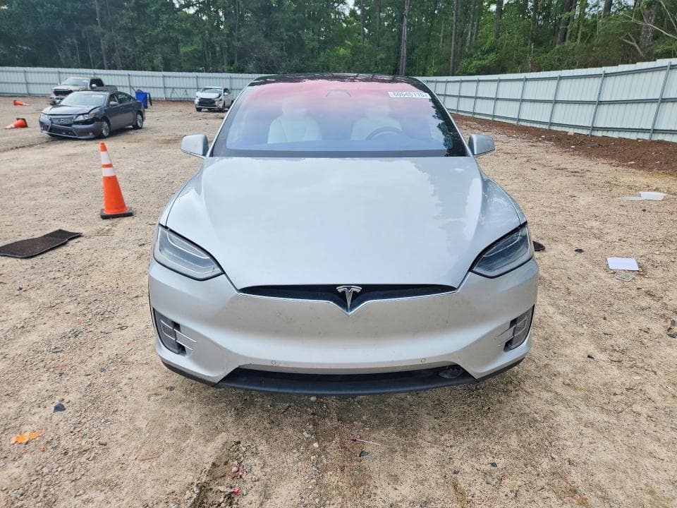 2017 TESLA MODEL X 5