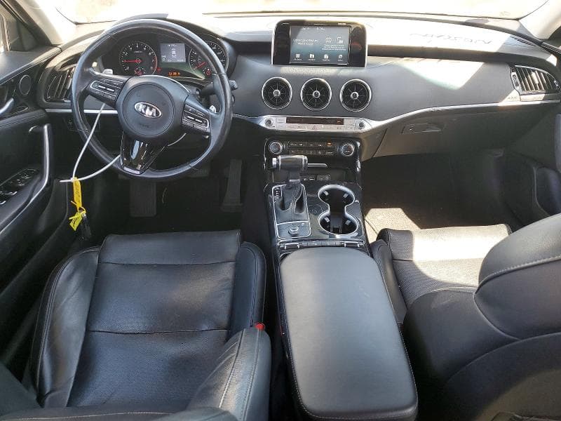 2018 KIA STINGER BASE BASE 8