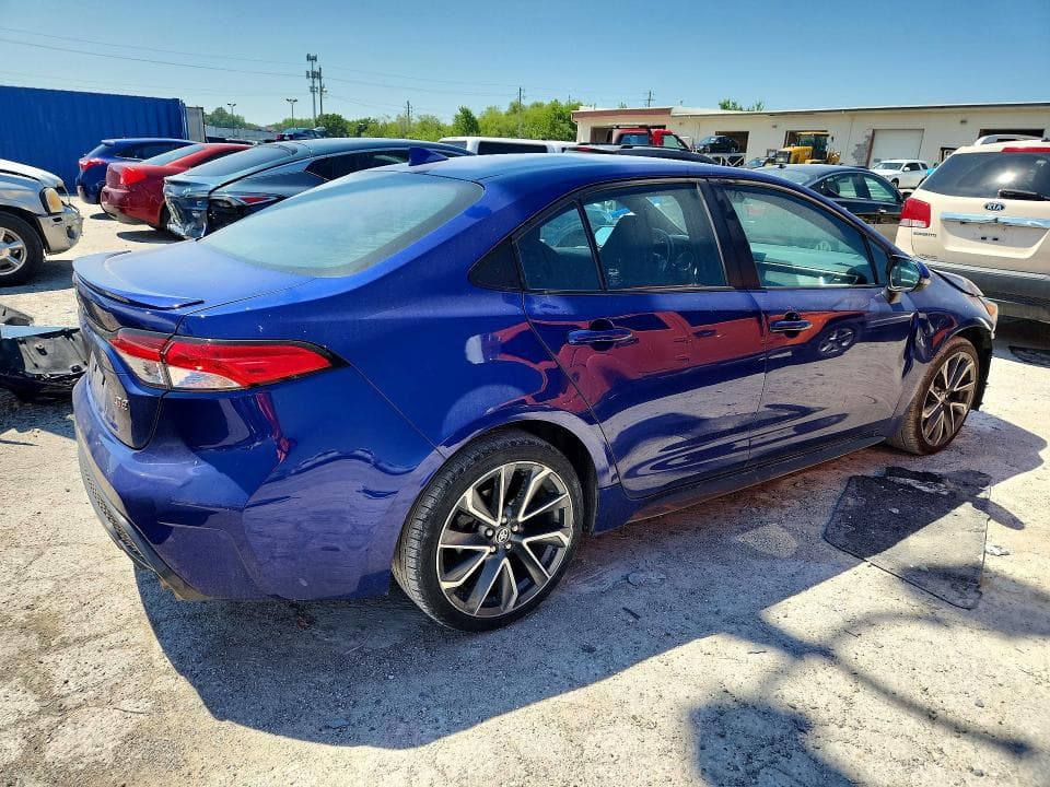 2021 TOYOTA COROLLA SE 3