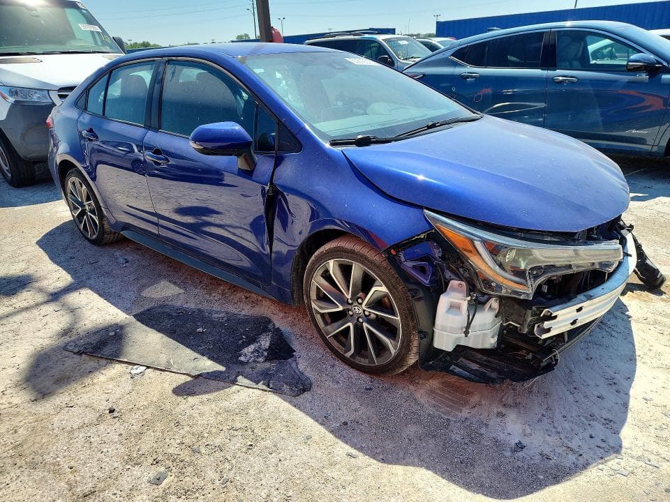 2021 TOYOTA COROLLA SE 4