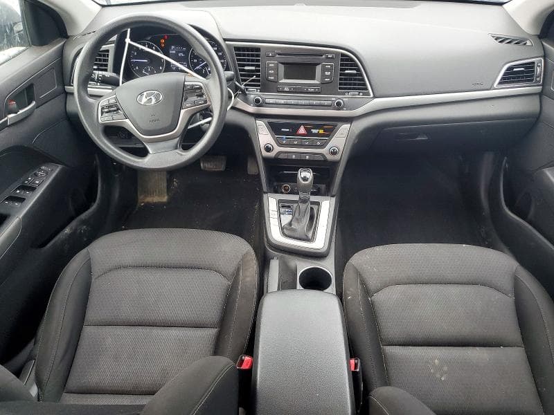 2018 HYUNDAI ELANTRA SE 8