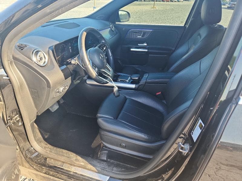 2022 MERCEDES-BENZ GLA 250 4MATIC 7