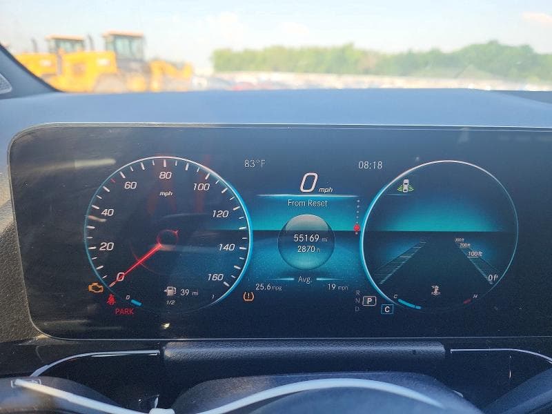 2022 MERCEDES-BENZ GLA 250 4MATIC 9