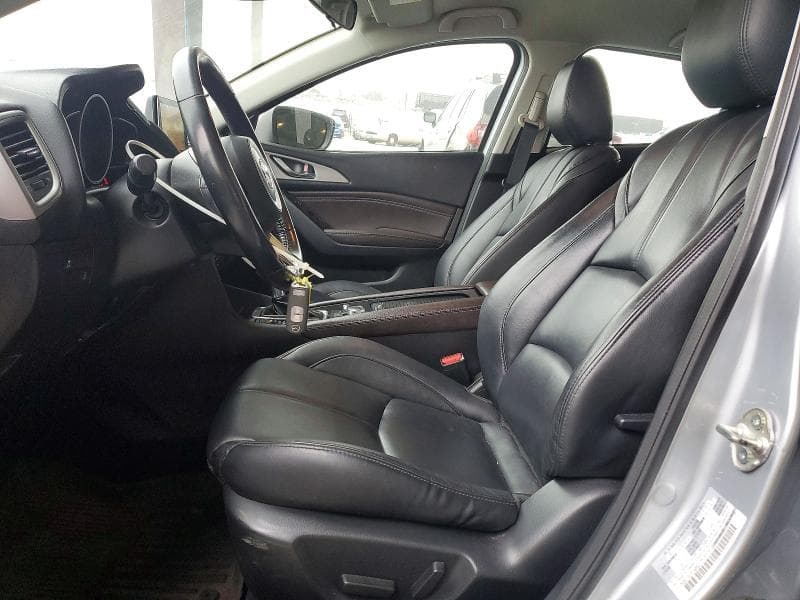 2018 MAZDA 3 TOURING 7