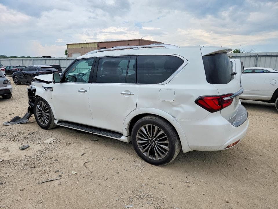 2019 INFINITI QX80 LUXE 2