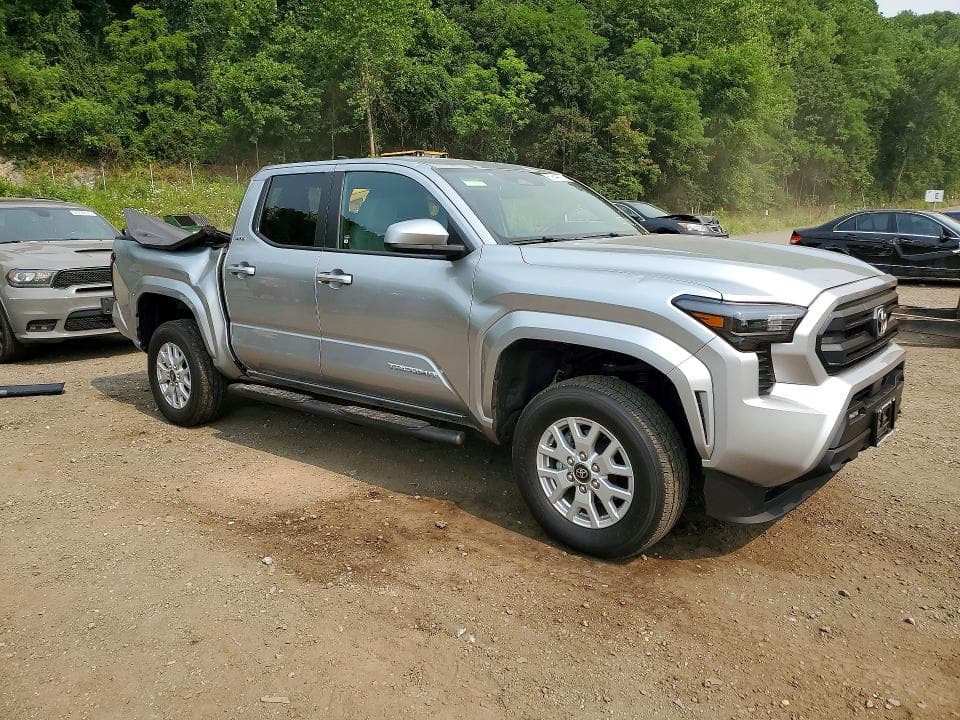 2024 TOYOTA TACOMA SR5 4
