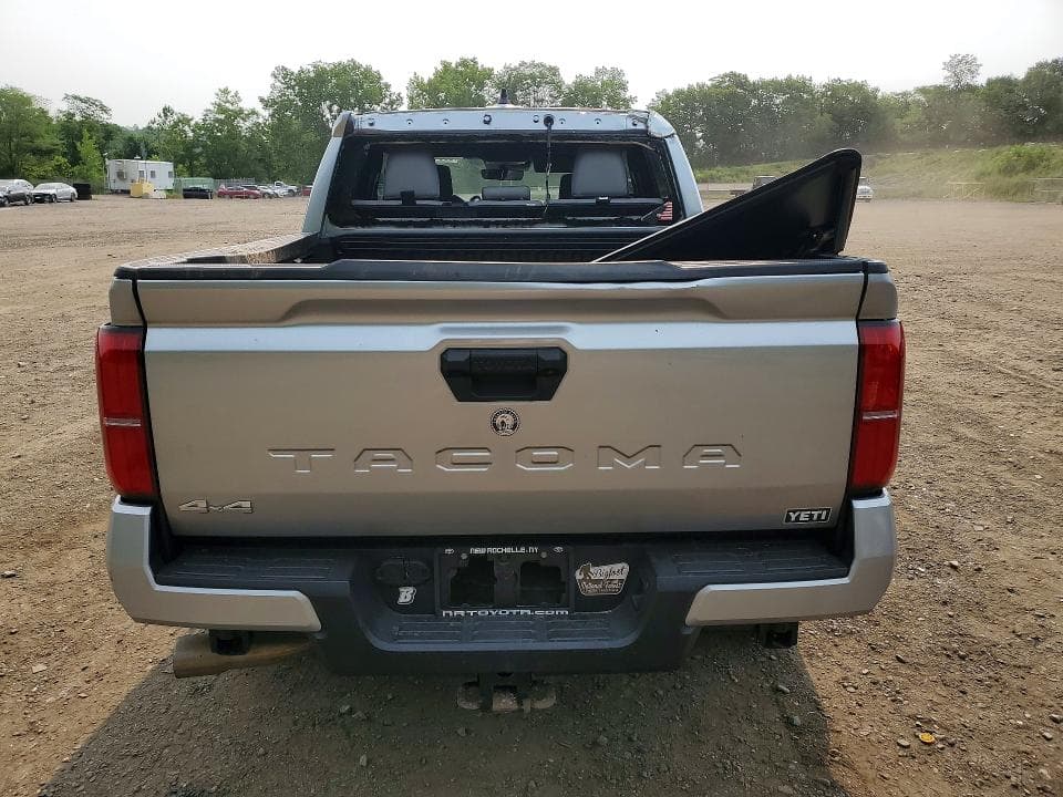 2024 TOYOTA TACOMA SR5 6